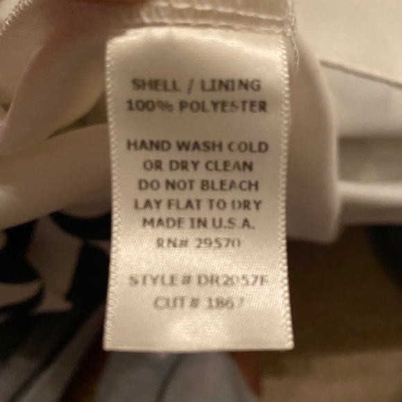 Black/white Pattern Dress - Picture 2 of 2